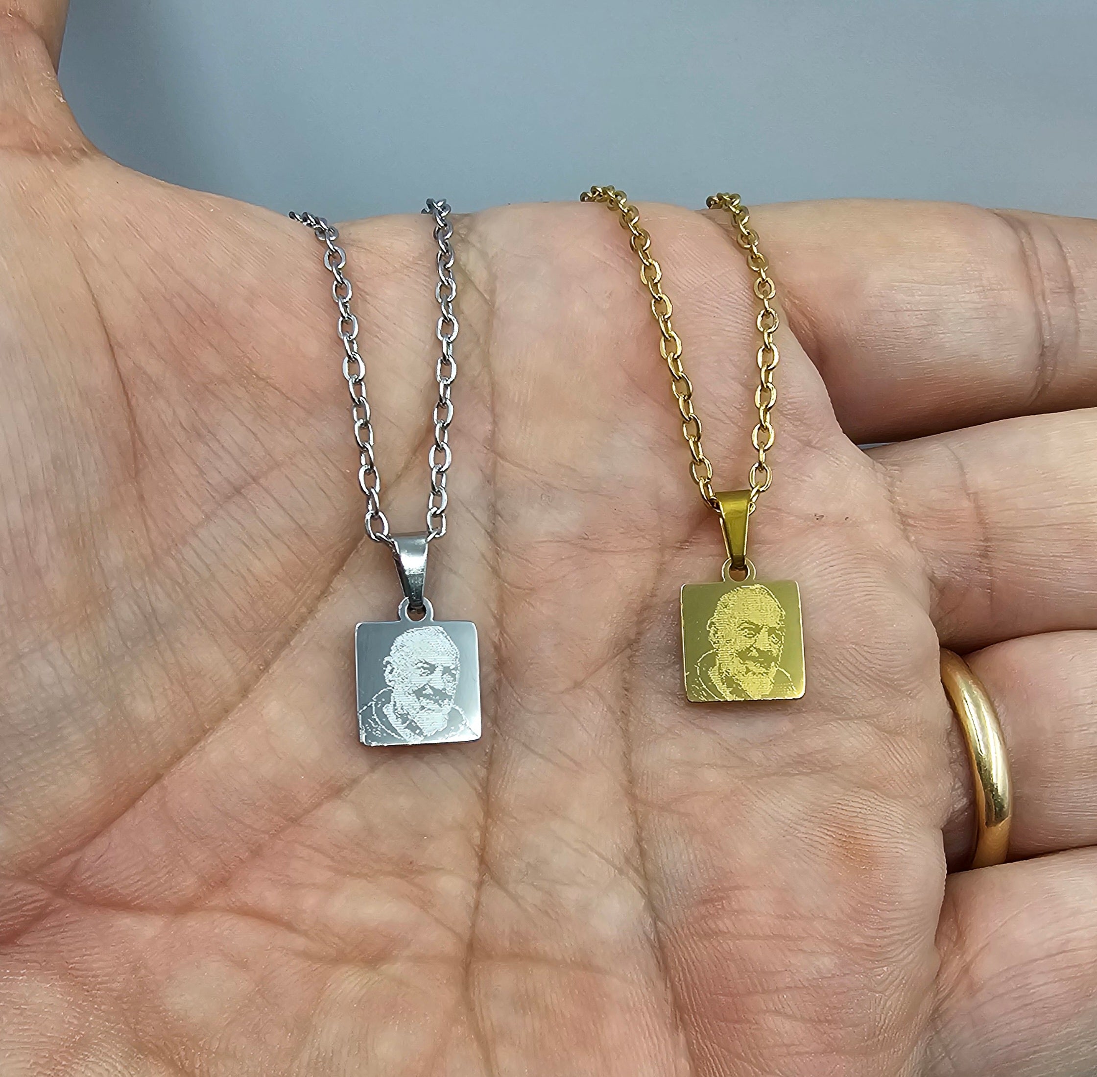 Collana con Padre Pio