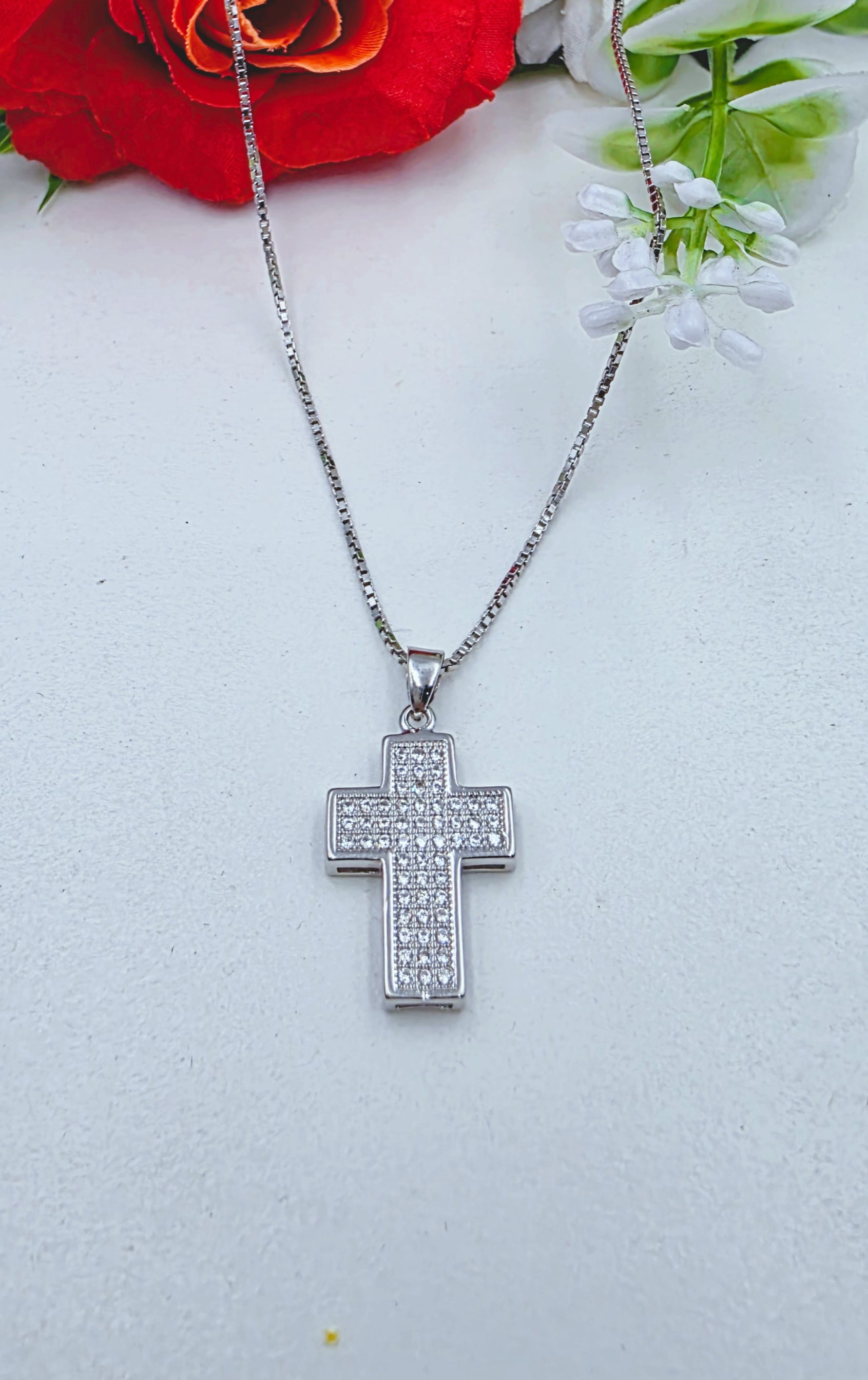 Collana Croce