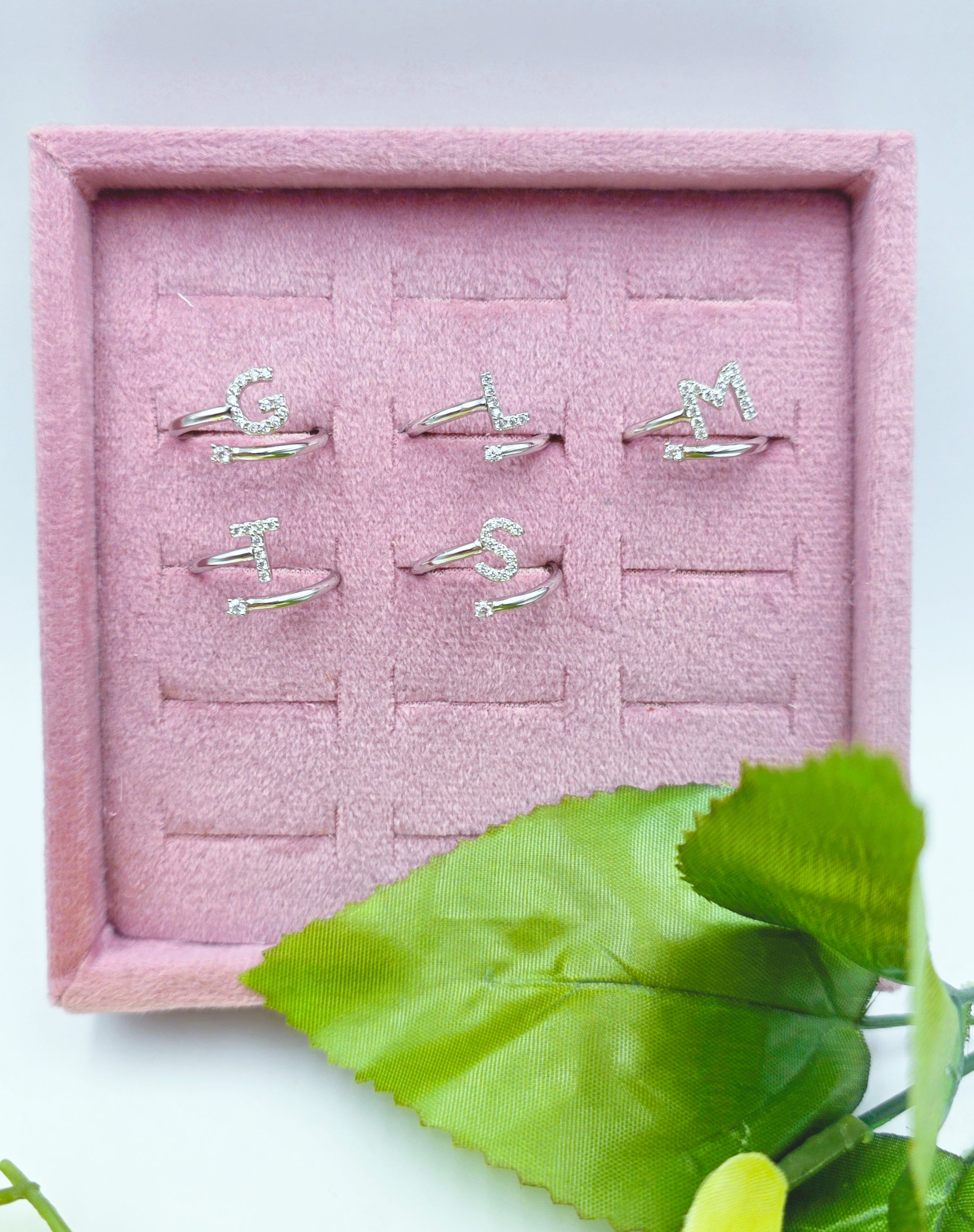 Anello con Iniziale