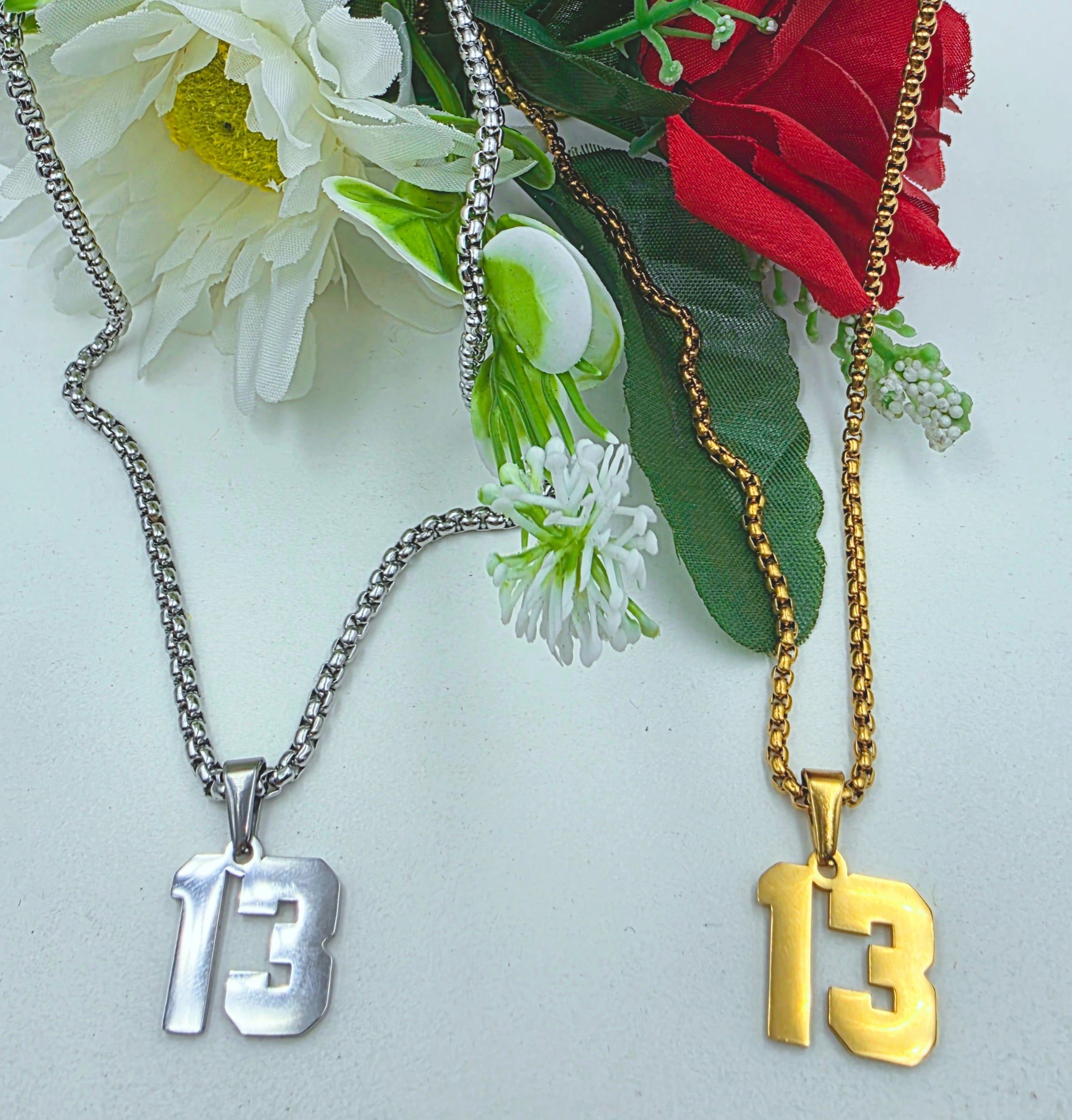 Collana col numero 13