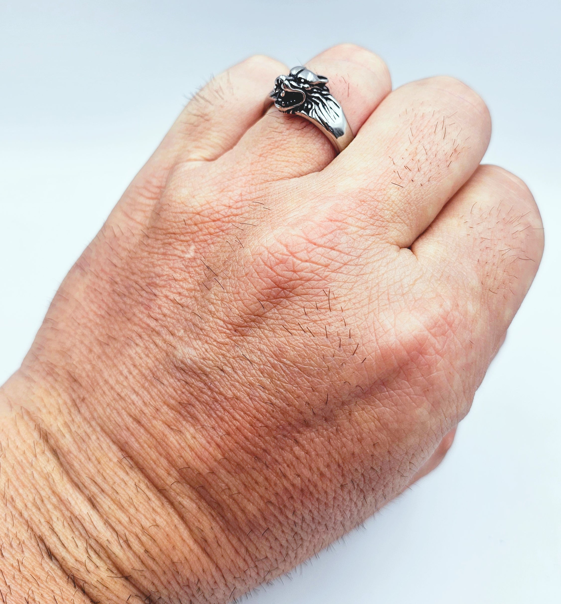 Anello Uomo con Lupo