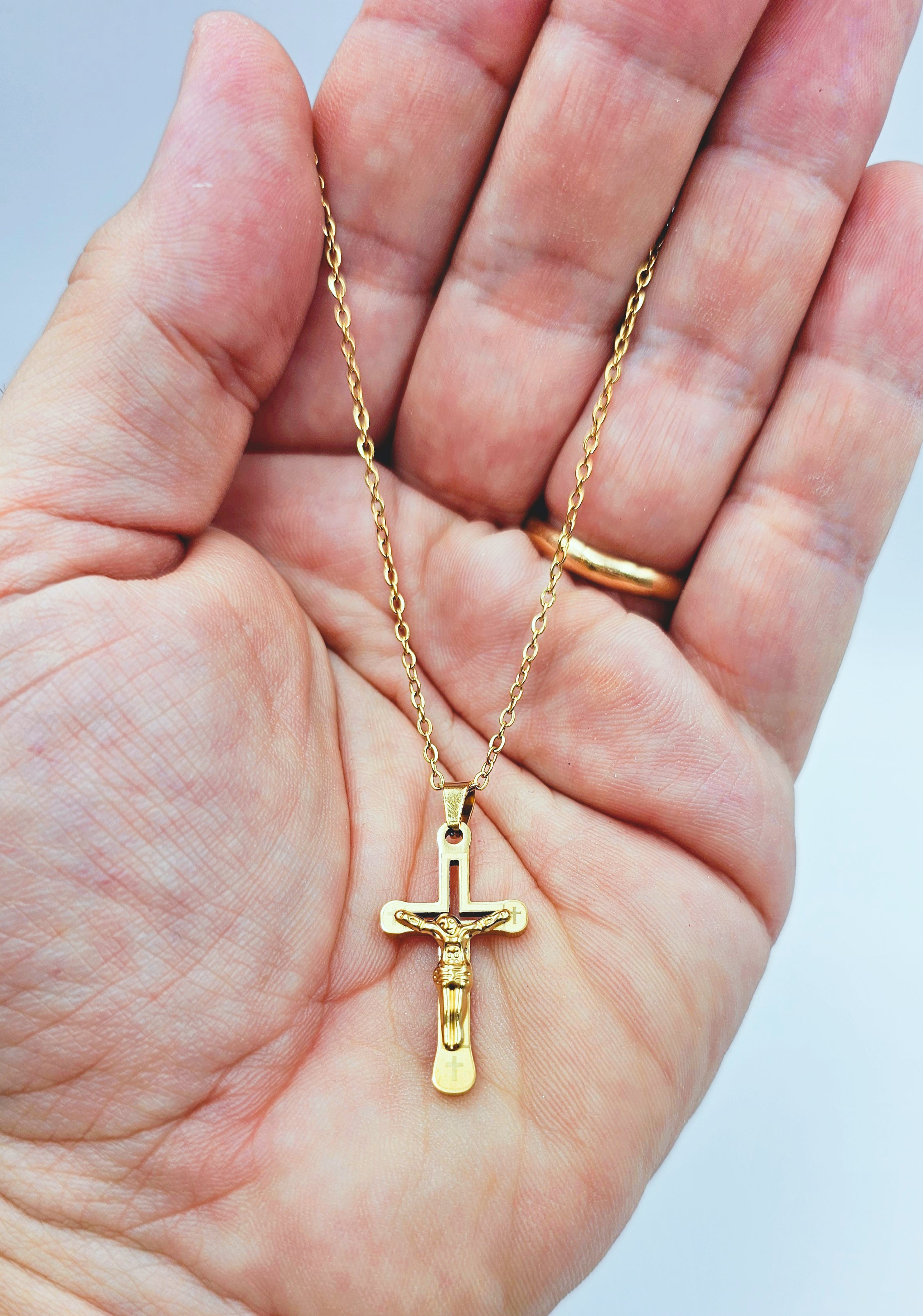 Collana con Croce