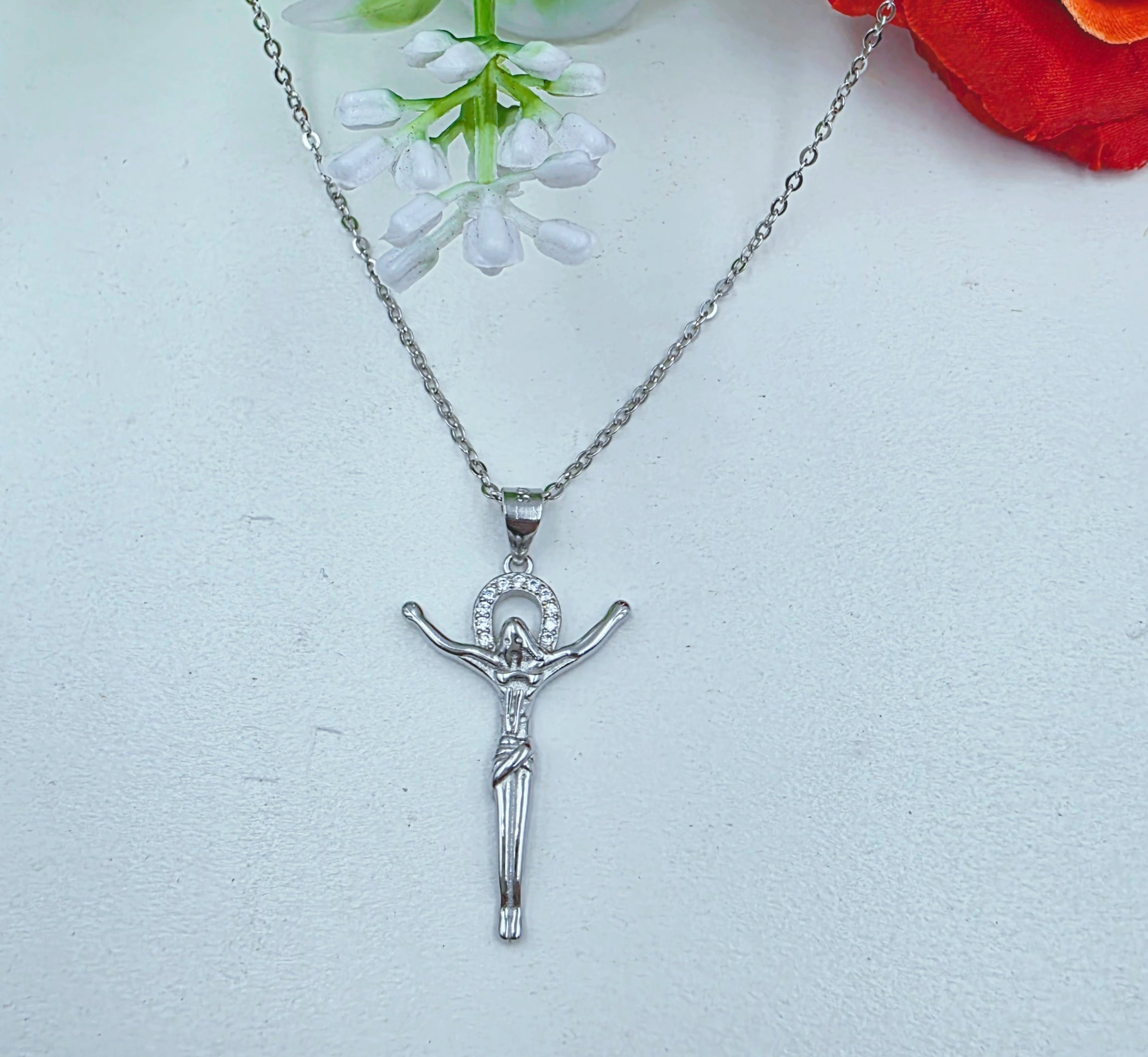 Collana con Crocifisso