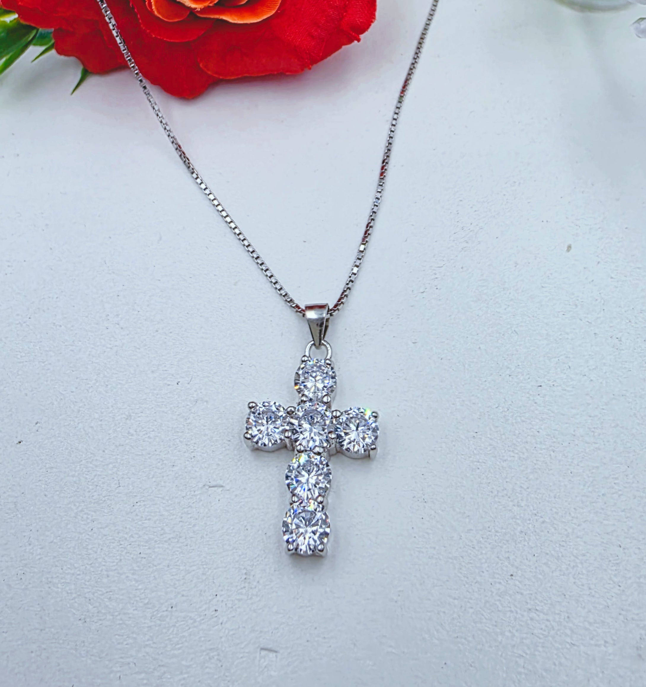 Collana Croce