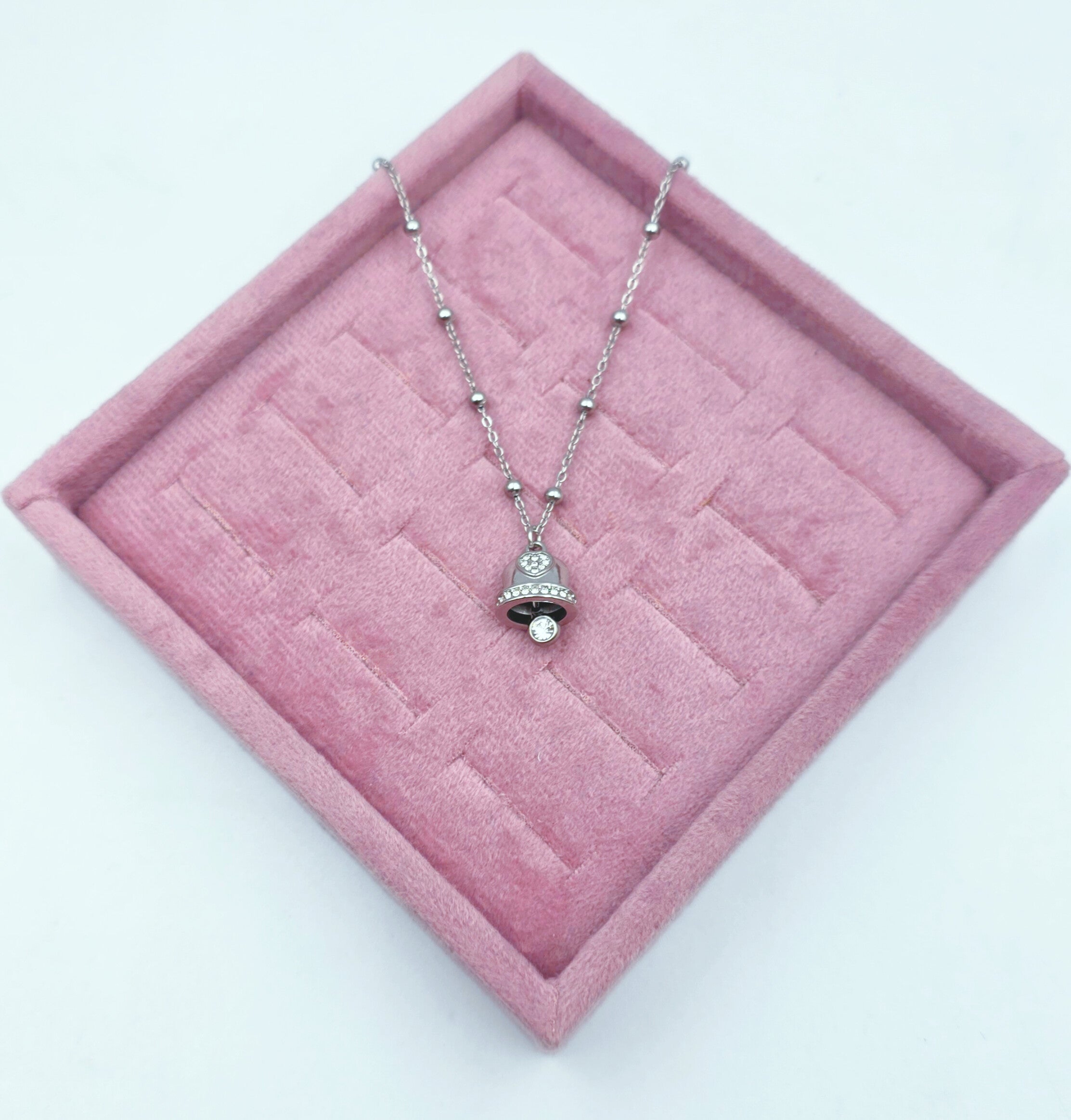 Collana con Campanella
