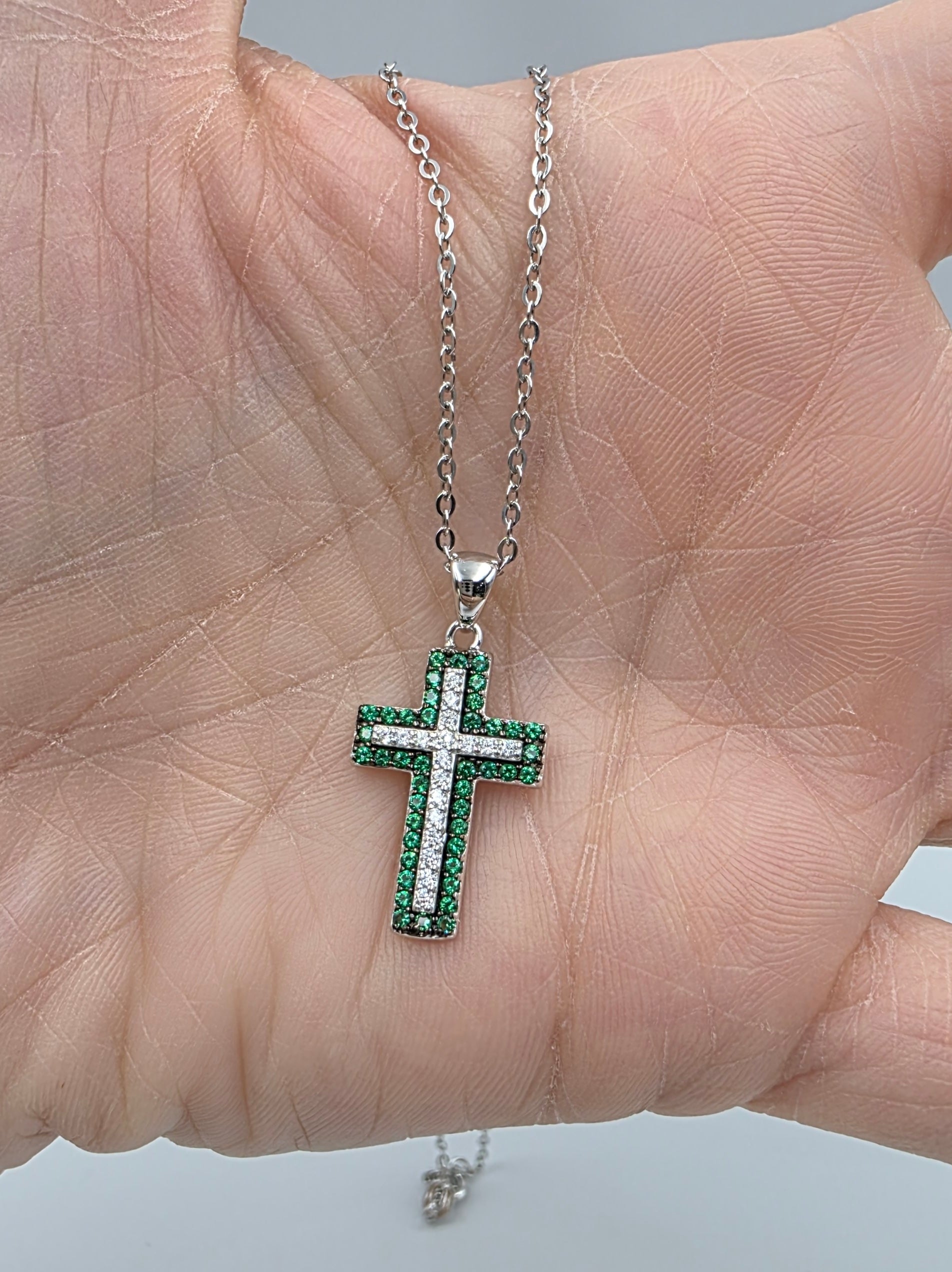 Collana Croce