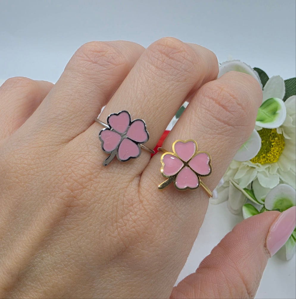 Anello quadrifoglio smaltato