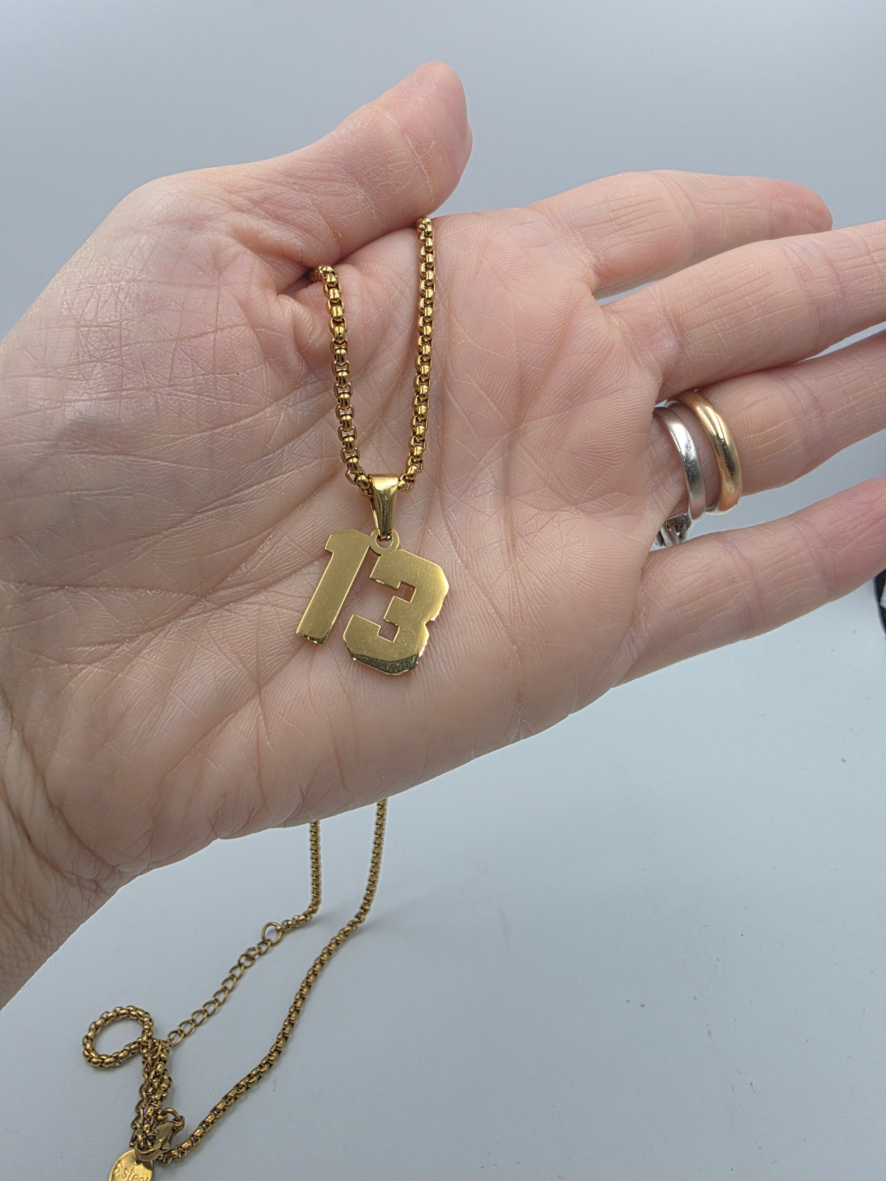 Collana col numero 13