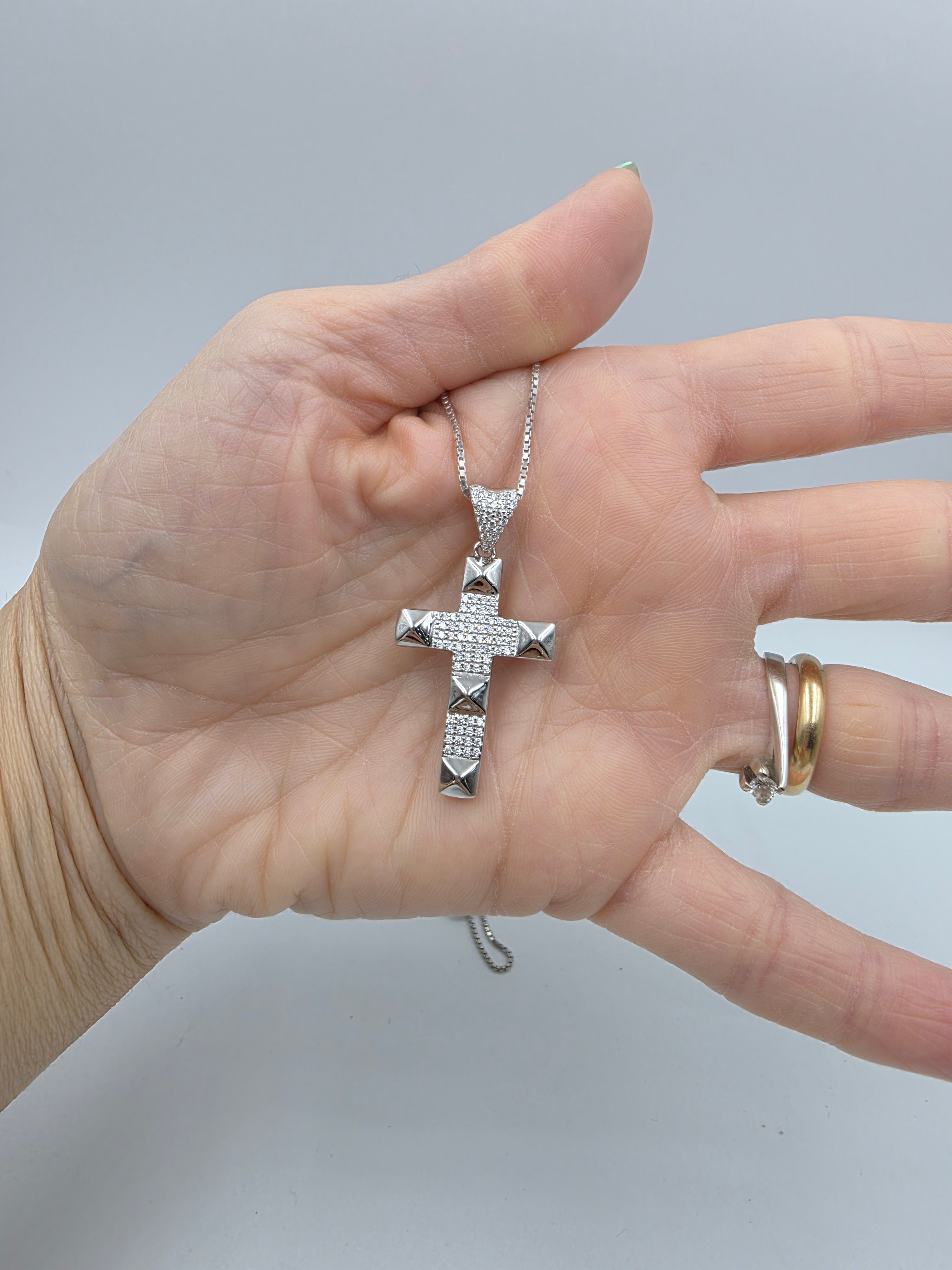 Collana Croce