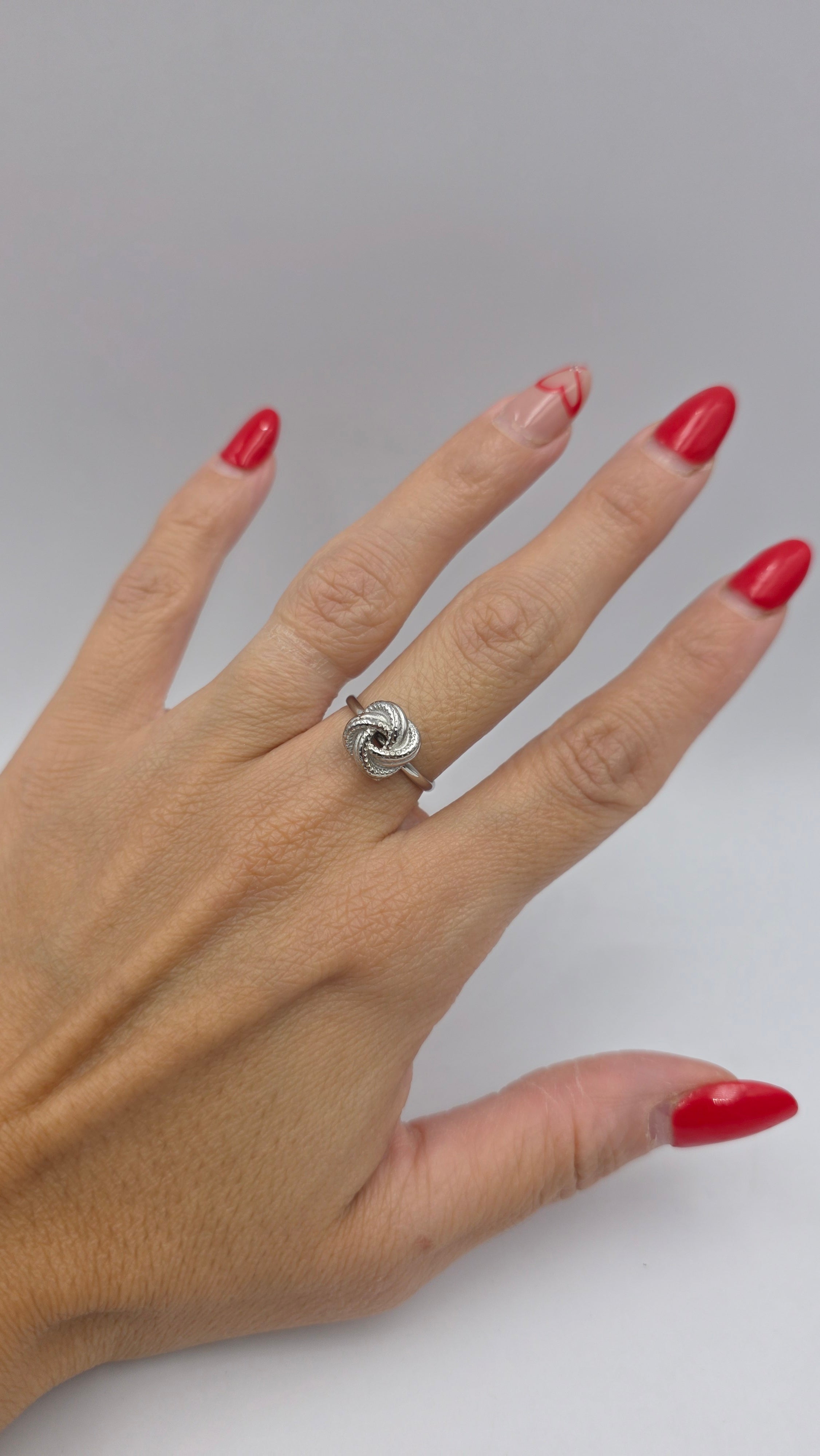 Anello con il Nodo