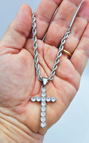 Collana con Croce con strass