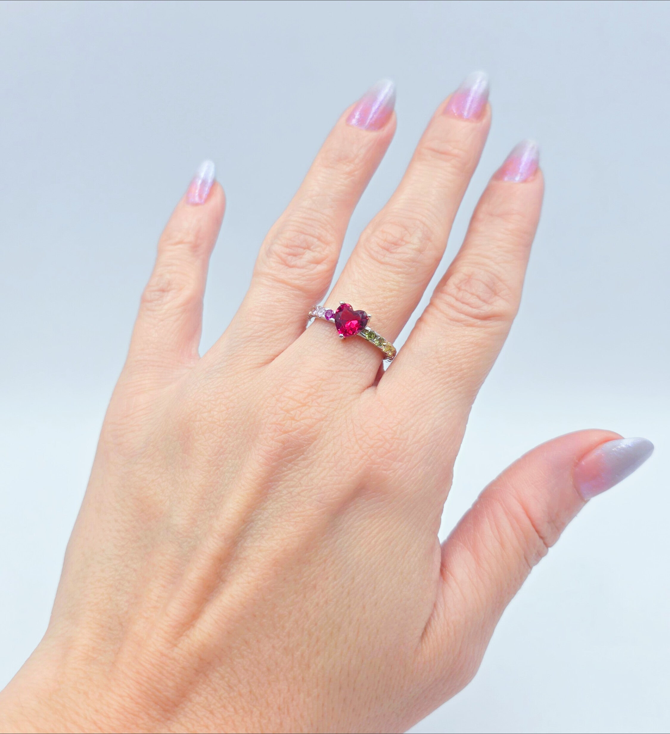 Anello con Cuore Rosso