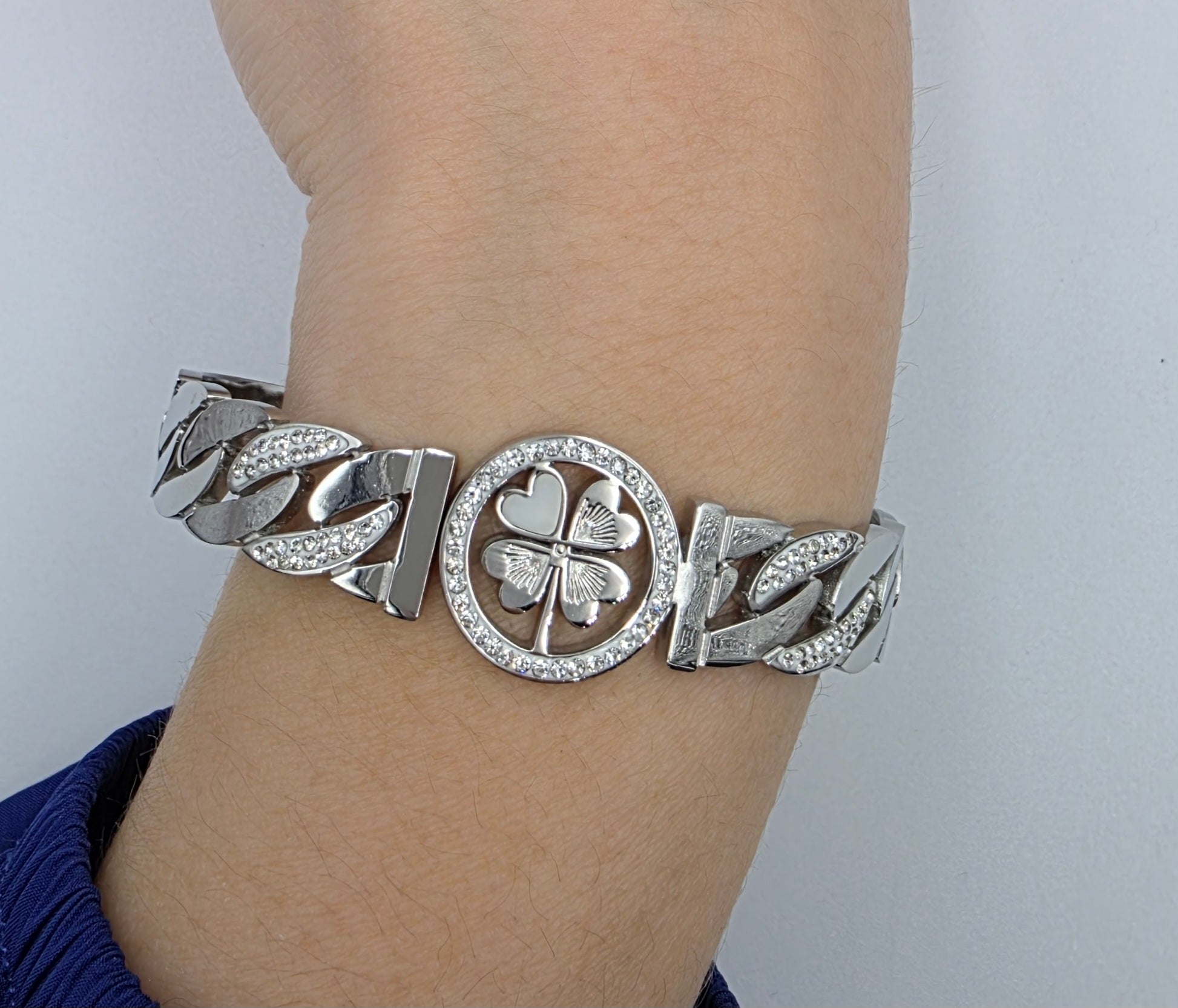 Bracciale rigido Quadrifoglio
