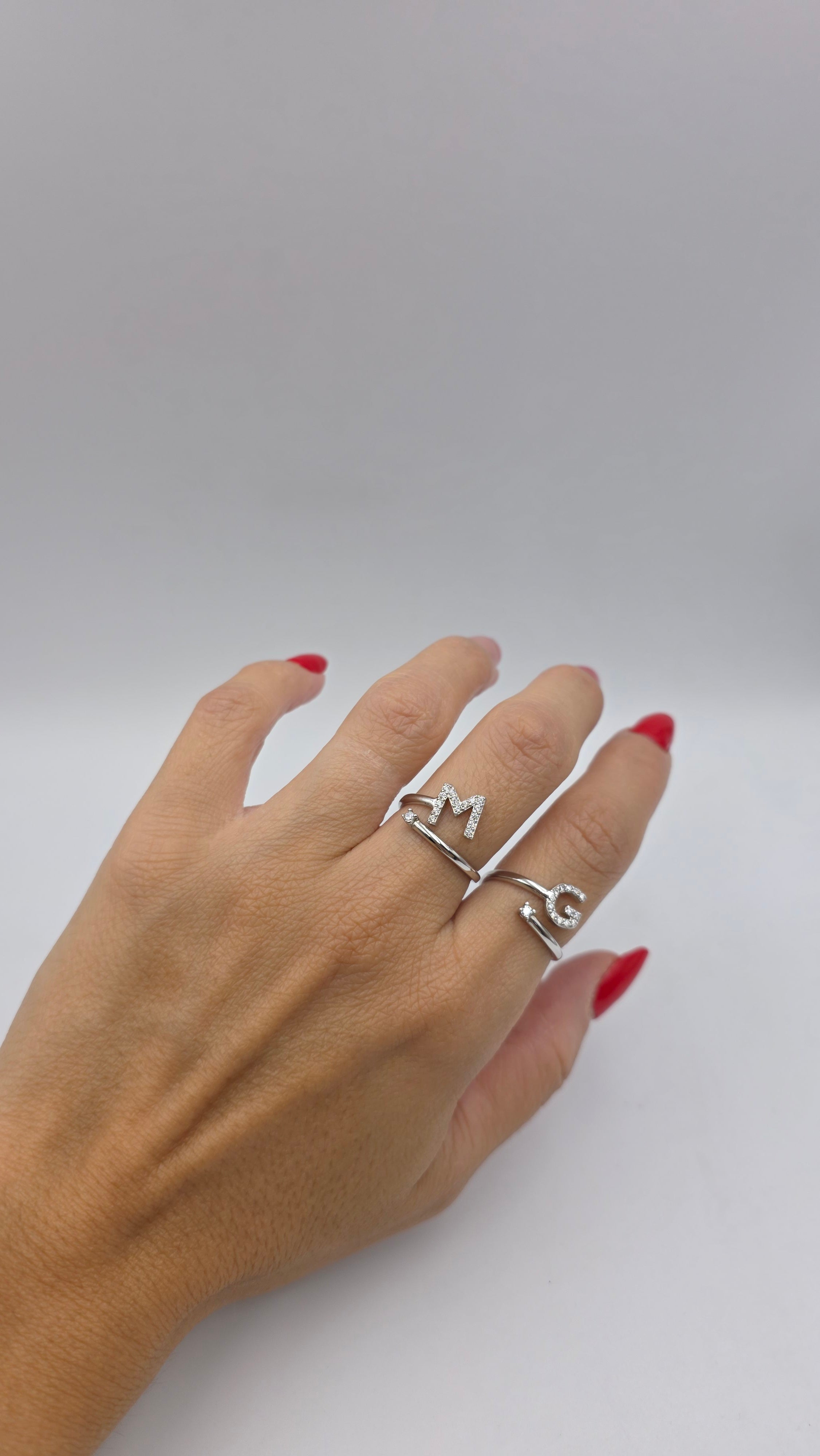 Anello con Iniziale