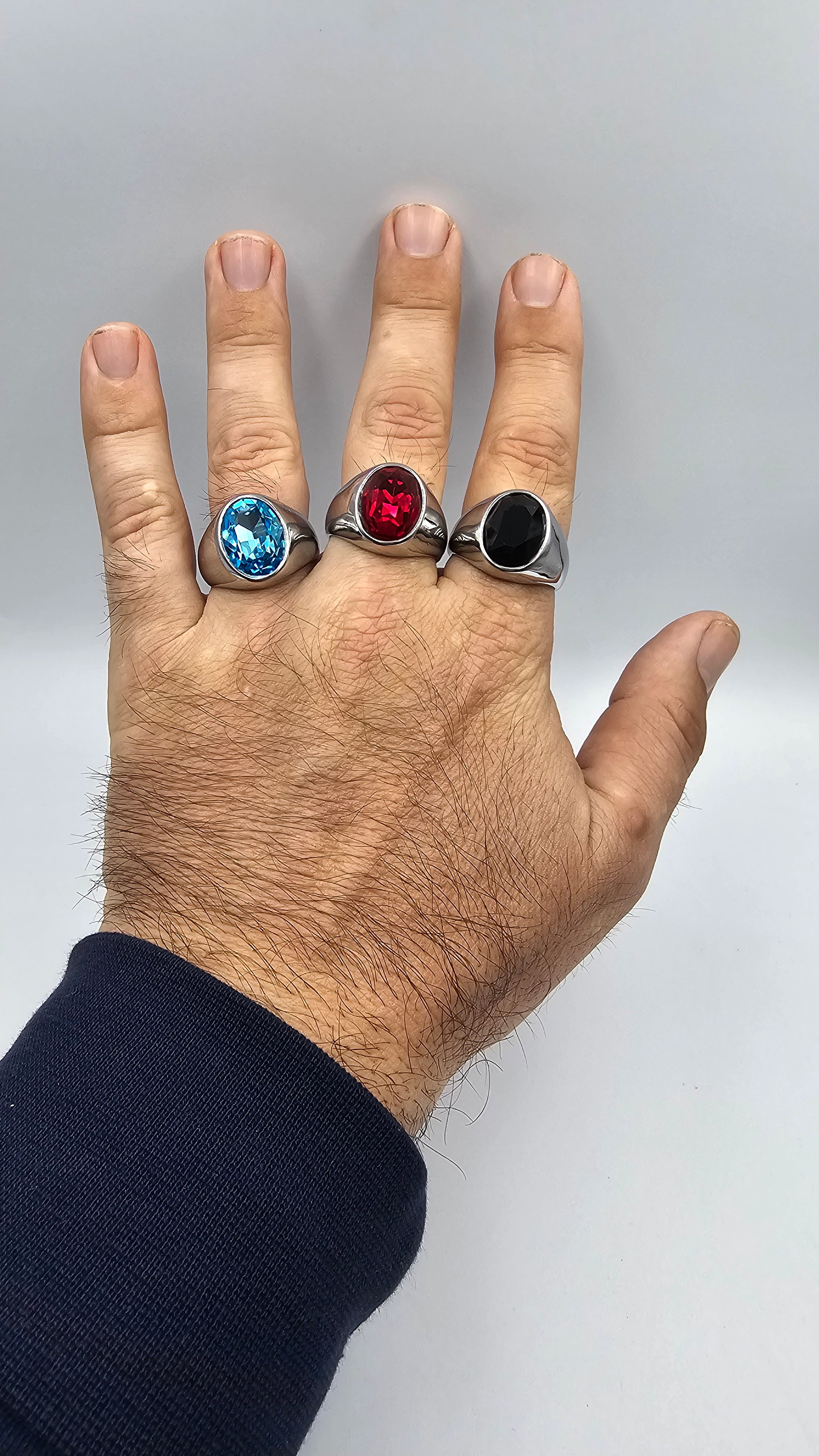 Anello Uomo con pietra colorata