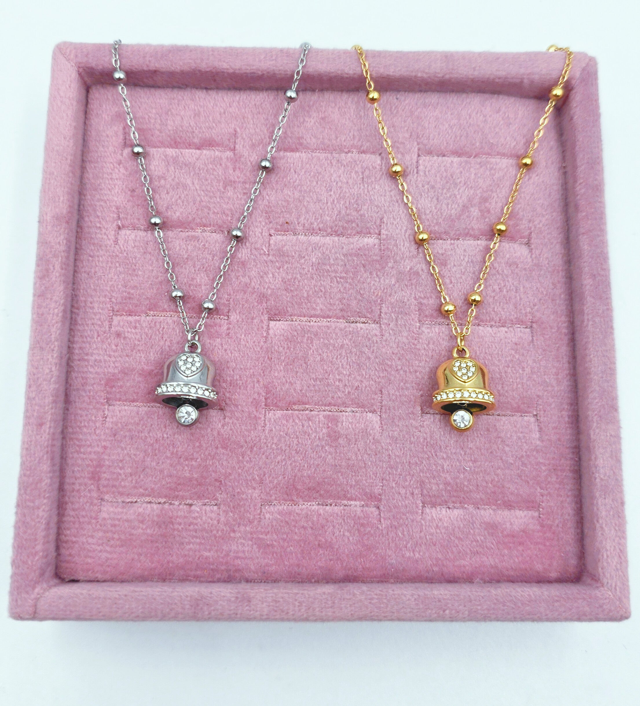 Collana con Campanella