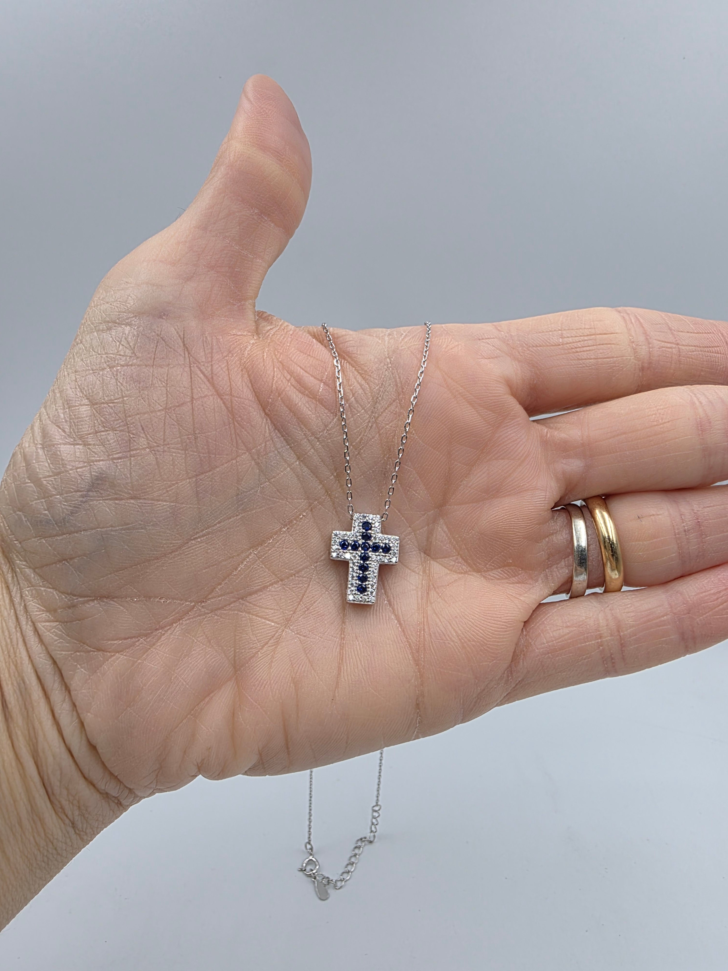 Collana Croce