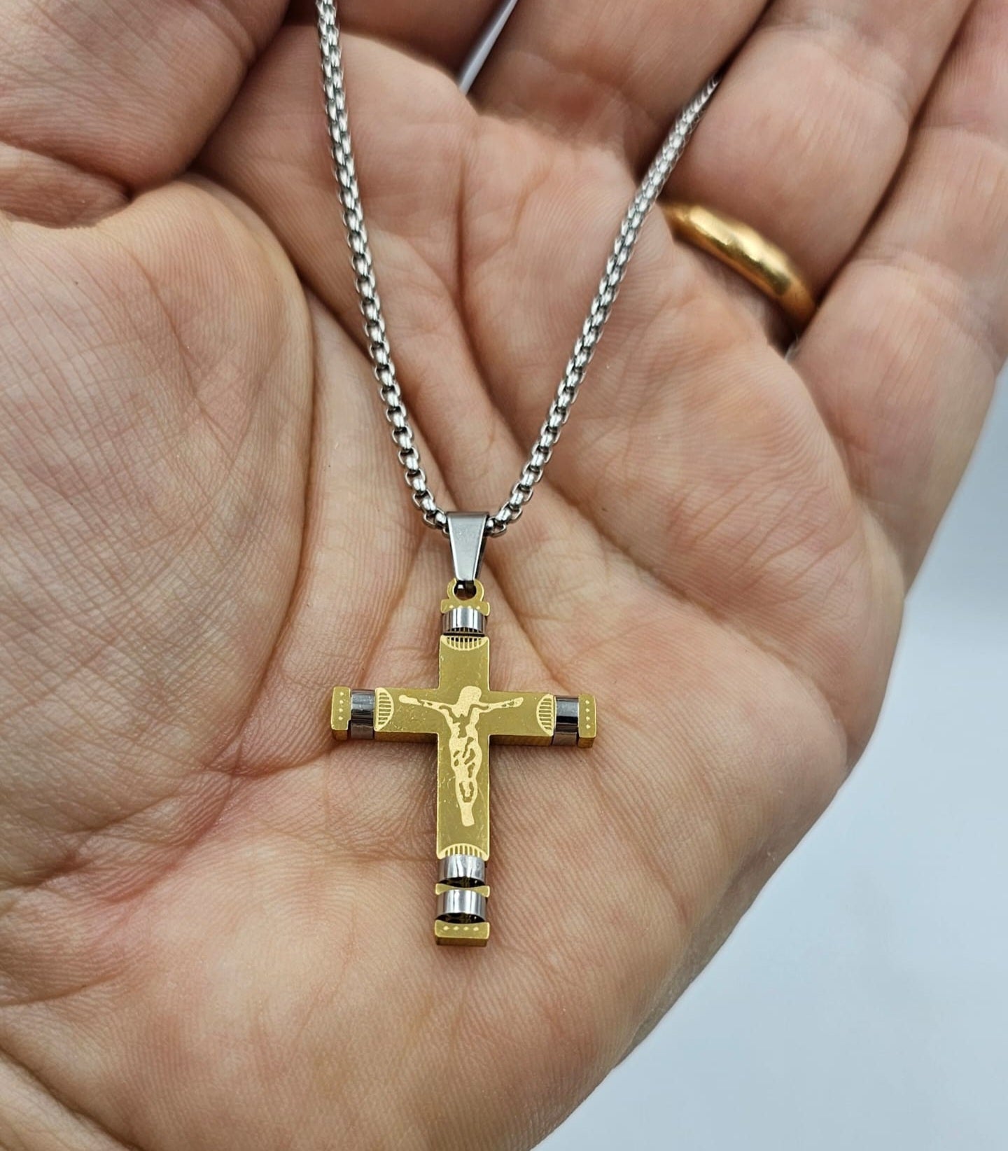 Collana con Croce