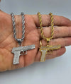 Collana con Pistola