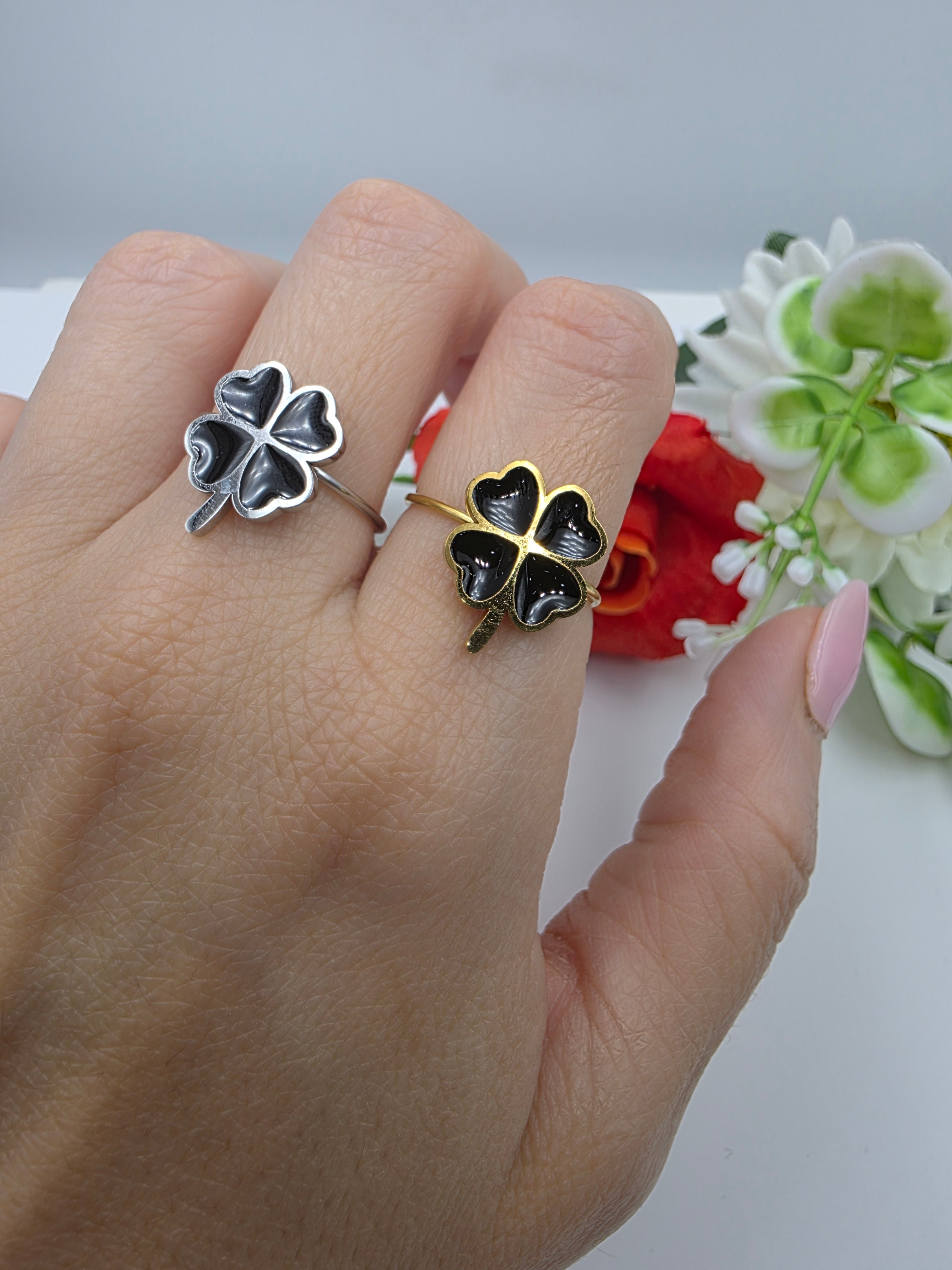Anello quadrifoglio smaltato