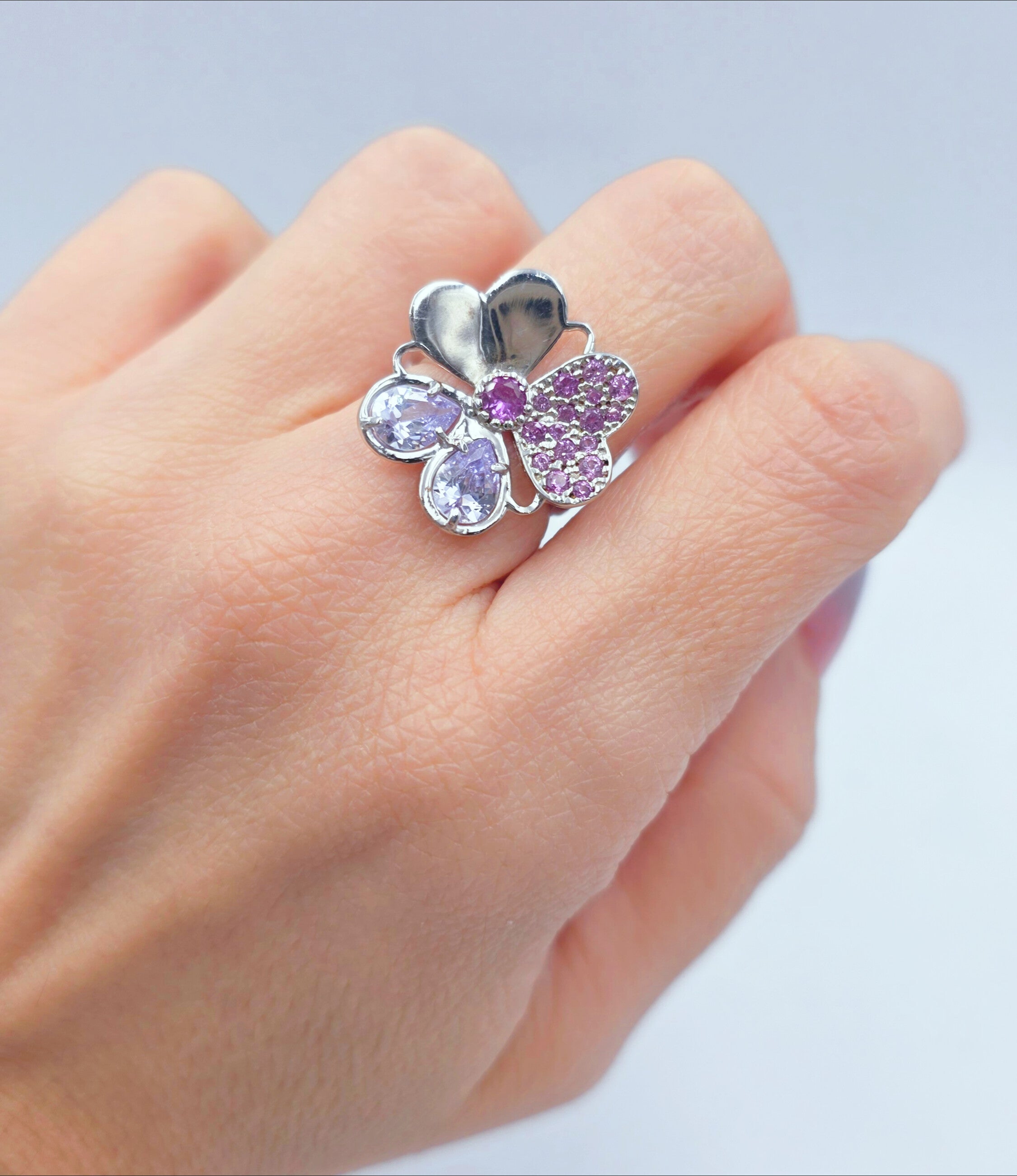 Anello floreale colorato