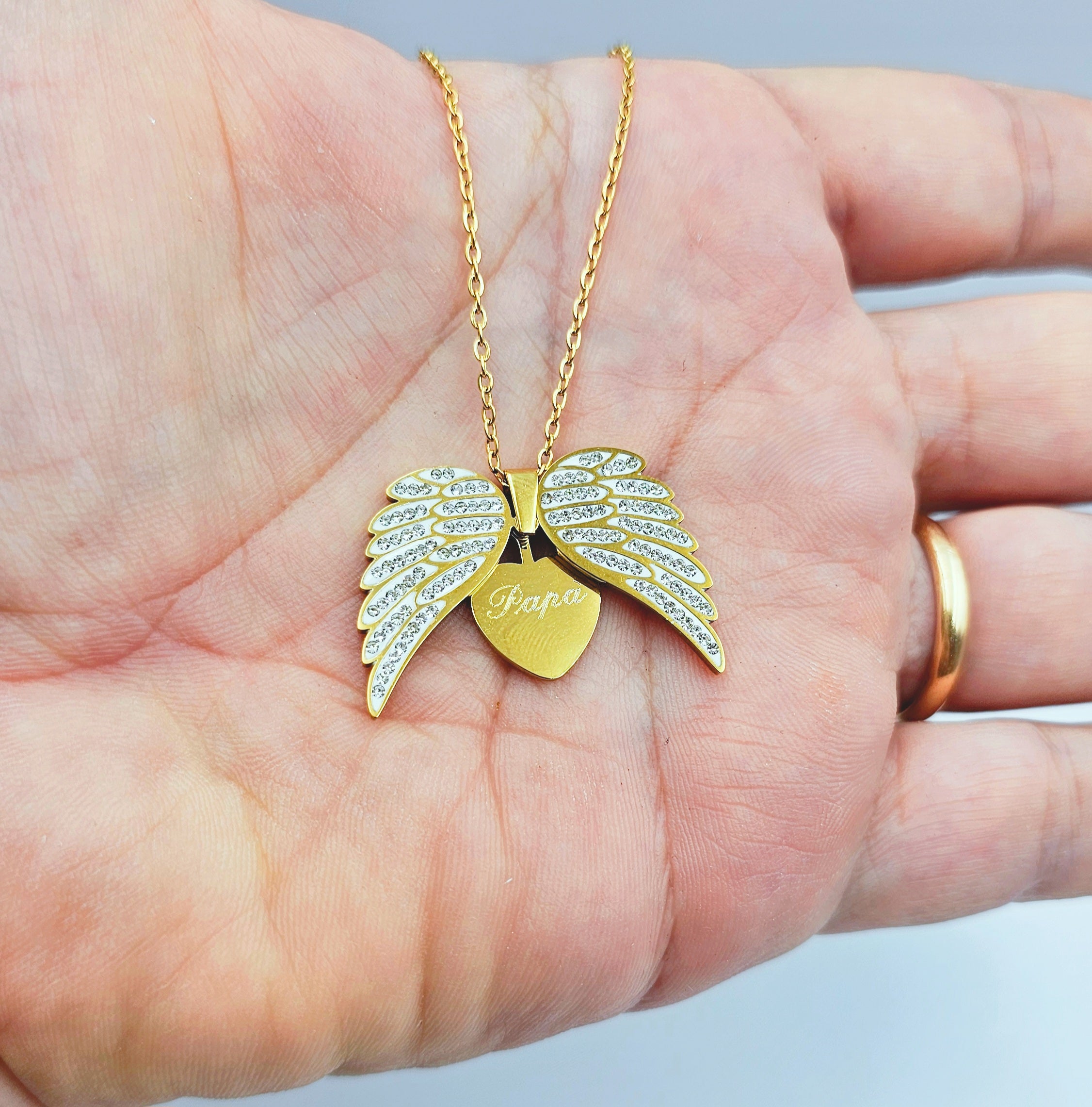 Collana con Ali d'Angelo con scritta
